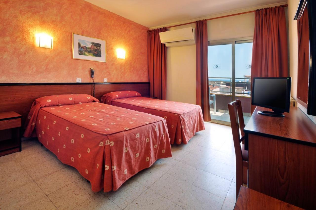 Отель Bluesea Continental Тосса-де-Мар Экстерьер фото