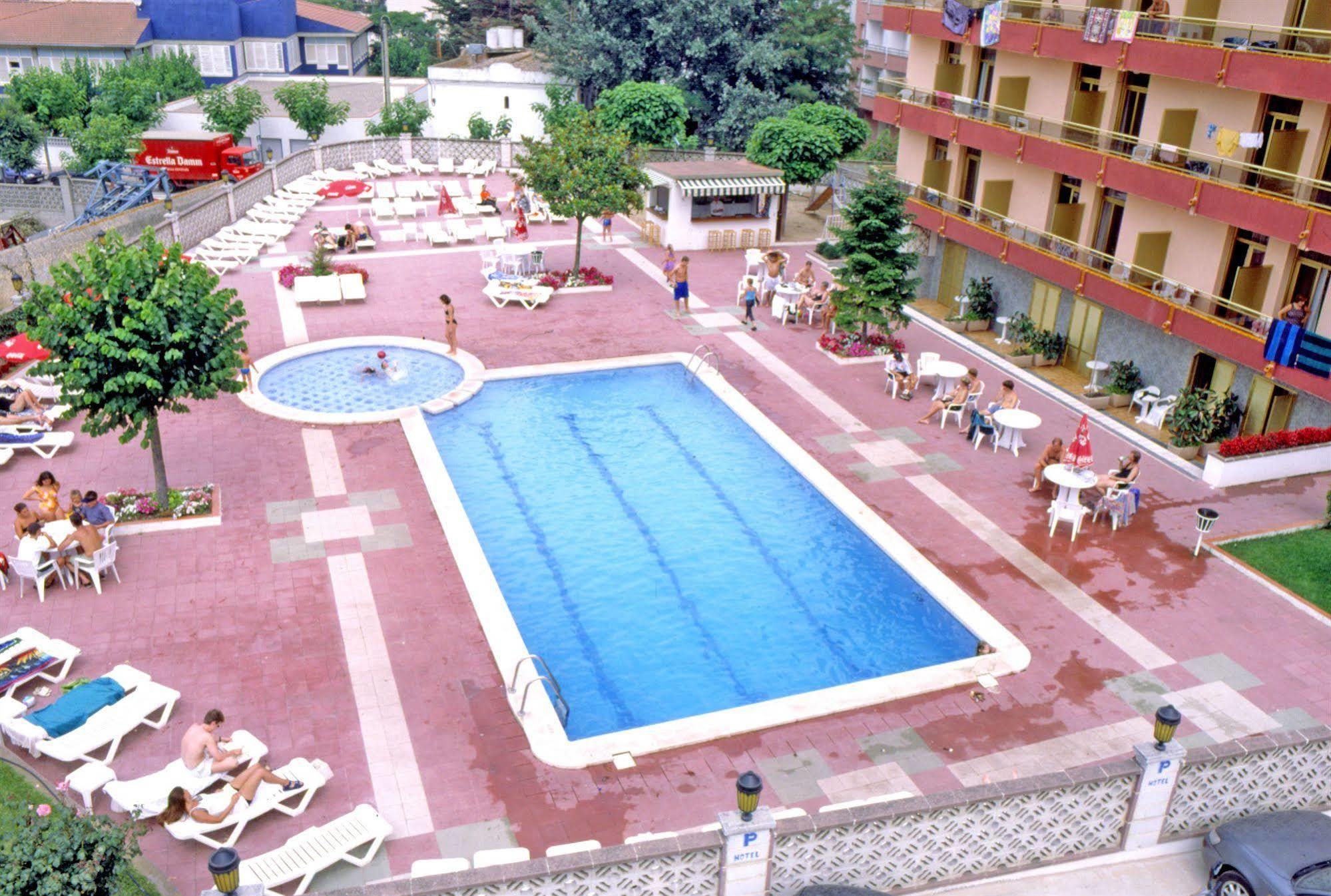 Отель Bluesea Continental Тосса-де-Мар Экстерьер фото