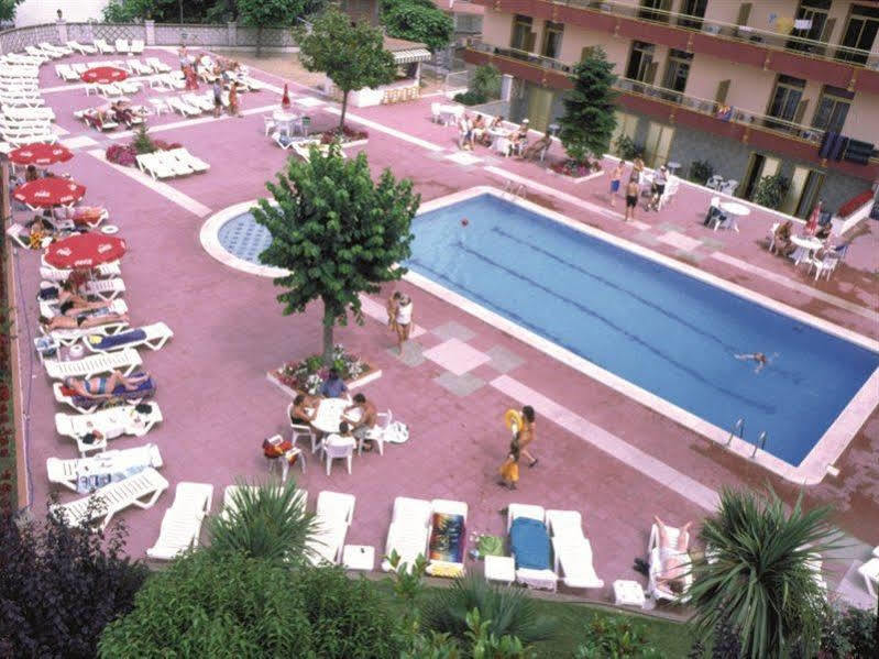 Отель Bluesea Continental Тосса-де-Мар Экстерьер фото